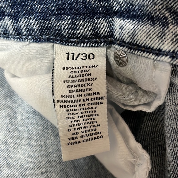 Jeans - Picture 4 of 4